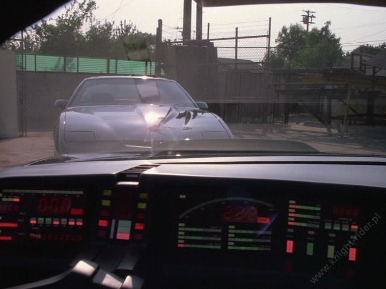 MajesticMachine's tweet image. "The time isn't right yet, but the next we meet, you won't escape."