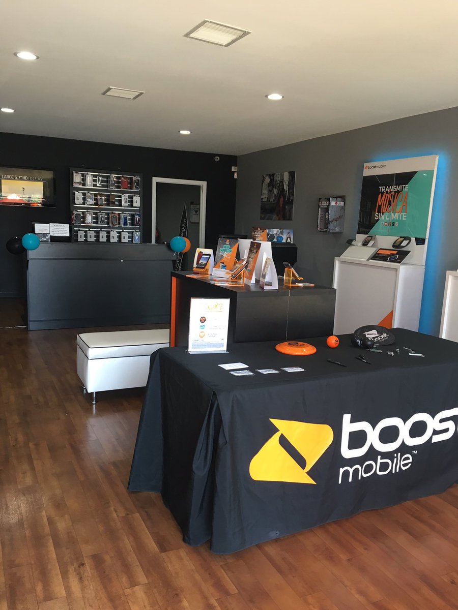 SPG_JeHi's tweet photo. #JetEast ✈️ ready for #PaintTheTownOrange #unhooked 🎣 @Jetwirelessgrp @Alicia_SPG @MichaelDuncanLA @DW_Marceco 💰💰 https://t.co/gfMBrsEb88
