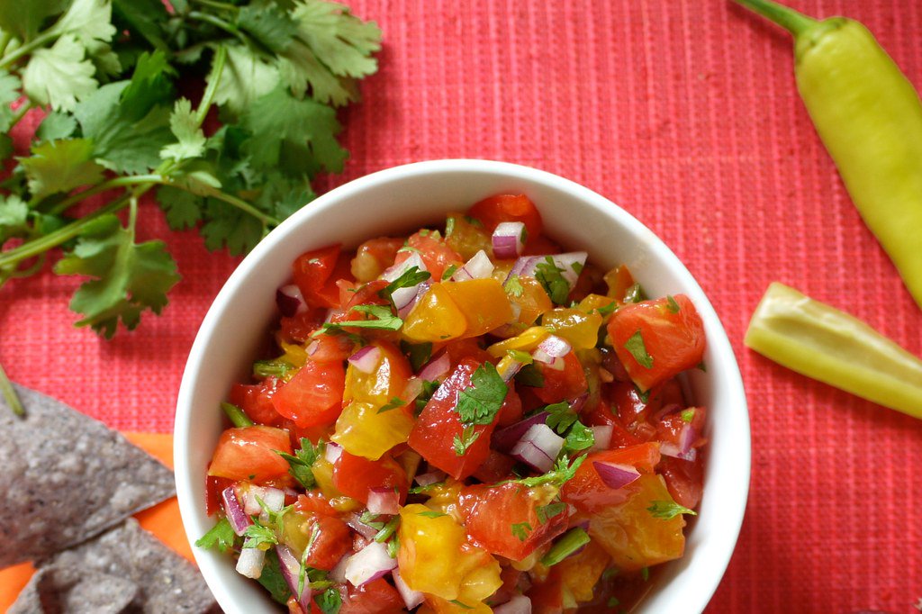 Need to use up those summer tomatoes? The Epi editors share their favorite salsa recipes: trib.al/y68Sasj