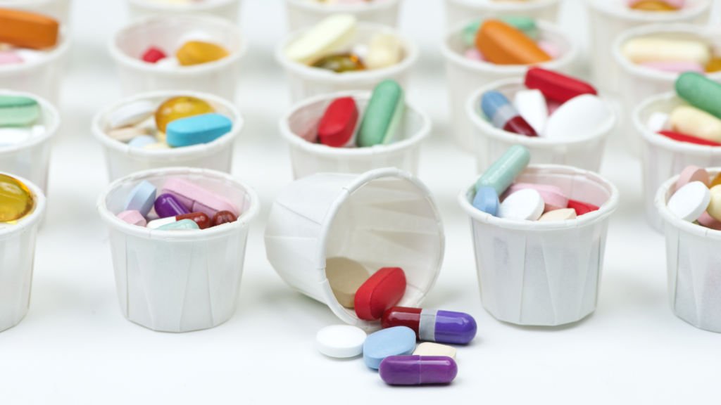 statnews's tweet image. Many clinical trials’ findings never get published. Here’s why that’s bad bit.ly/2blFHHs