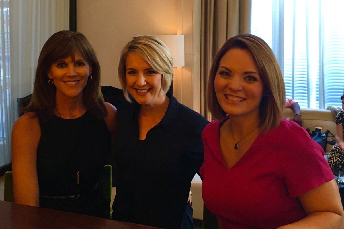 Junket is done, time to hang out <a href="/jessicanollrva/">Jessica Noll</a> <a href="/MicheleDeSelms/">Michele DeSelms💕🎤🏃🏻‍♀️</a>