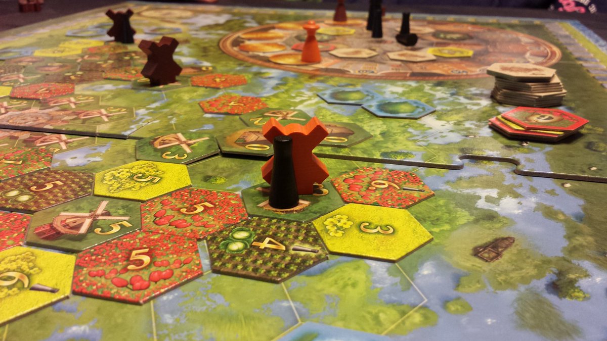 2nd play of Seeland. Used all but 1 tile. Started unearthing all the meaty strategy of the tile placing &amp; rondels.