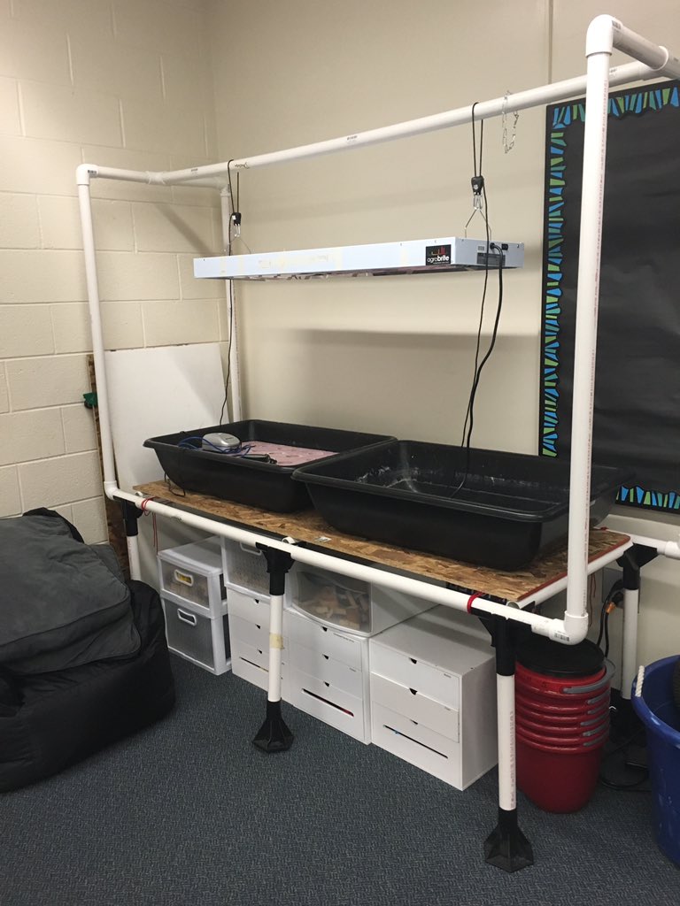 Mrs_K_Dawson's tweet image. #makerslowchat  This is the hydroponics set up with drawers of tools for building underneath (and misc)wood pieces