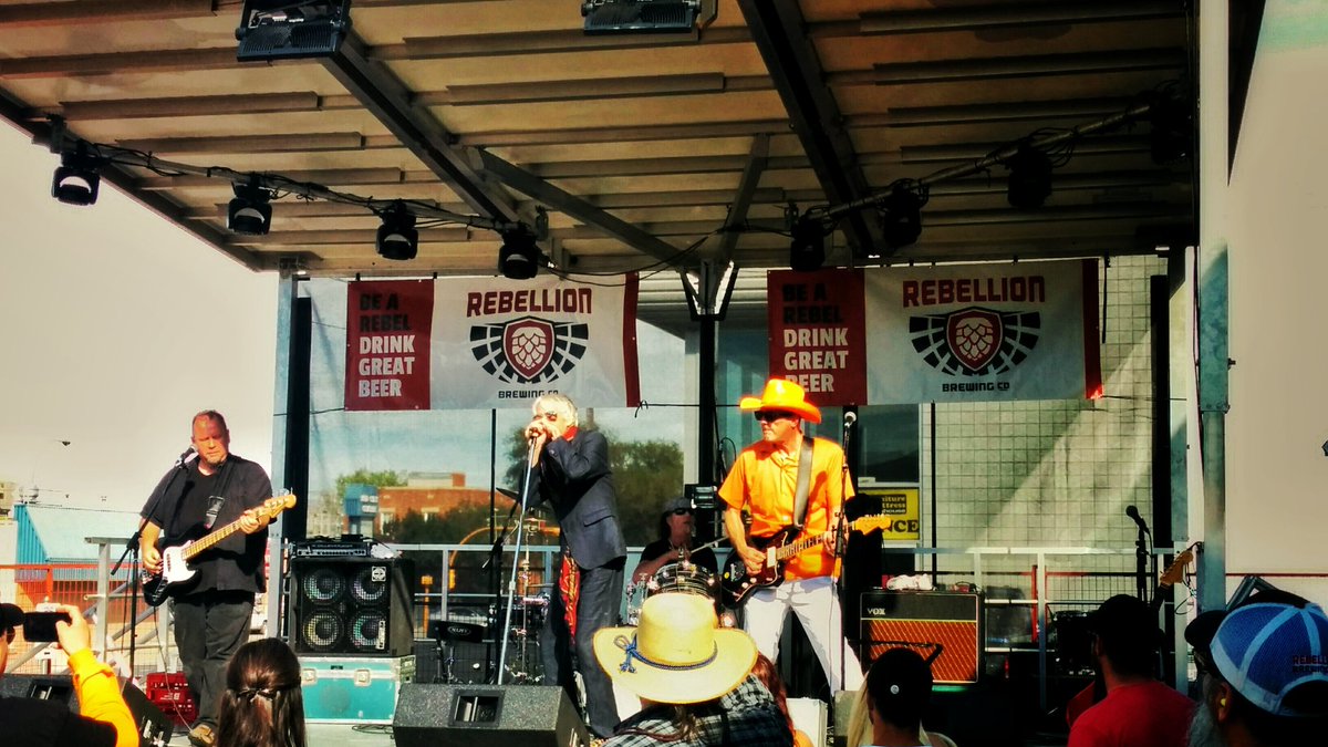 morgancharlton's tweet photo. The @Extroverts_CAN rocking the #RHMF @RebBrewRegina #yqr #crafturday https://t.co/jM4jSMOXLh