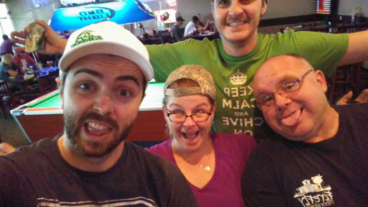 Addysbar's tweet image. Always have to appreciate Ron and Kathy on Saturdays. #AddysTV #MillardDays