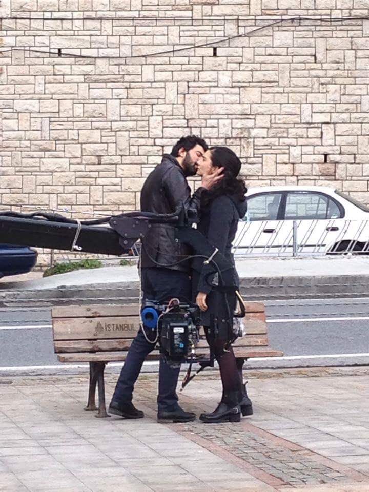 Как снимали черную любовь. Как снимали черную любовь. Стамбул сериал черная любовь. Кара севда. Места съемок черная любовь.