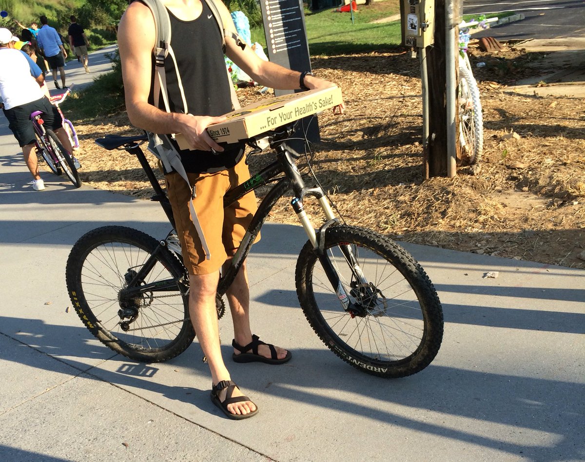 How to Carry a Pizza on a Bicycle