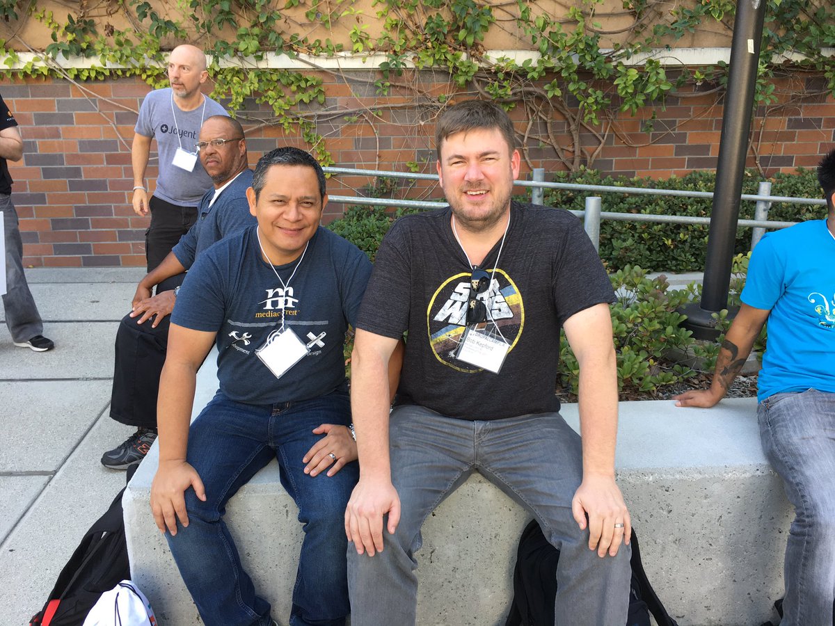 imariohernandez's tweet image. #DrupalCampLA with @kepford