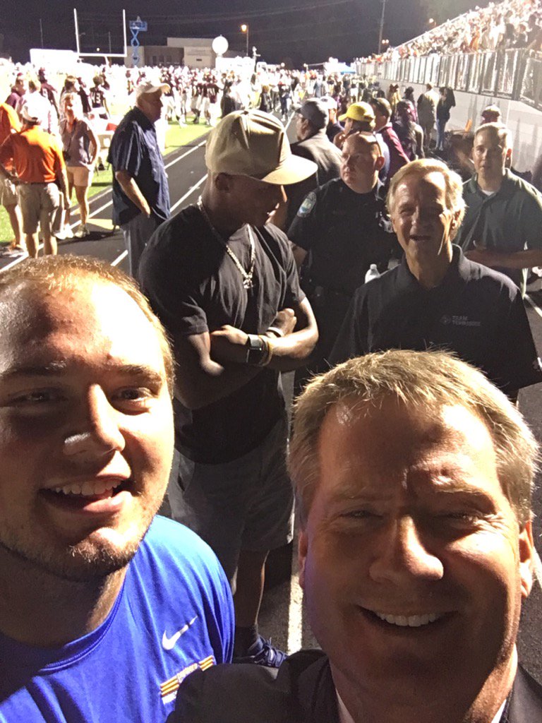 timburchett's tweet photo. Who's in the shadows now ? Hangin with @B_Ken63 and the dejected @josh_dobbs1 https://t.co/fdH1MqmA3d
