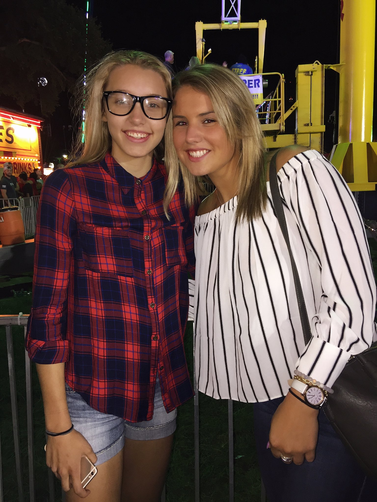 Paige Bueckers on X: “State fair with my babies💕🤘🏼 https://t.co 