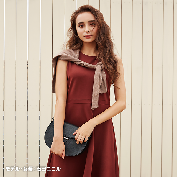 ユニクロ 旬な表情にアップデート 今買って秋まで使えるワンピ Amp サロペット 定番ながらもトレンド感のあるアイテムを石田ニコルさんの着こなしで紹介します T Co Kfzgztlm6l ワンピース T Co Vezcdl8c8i Twitter