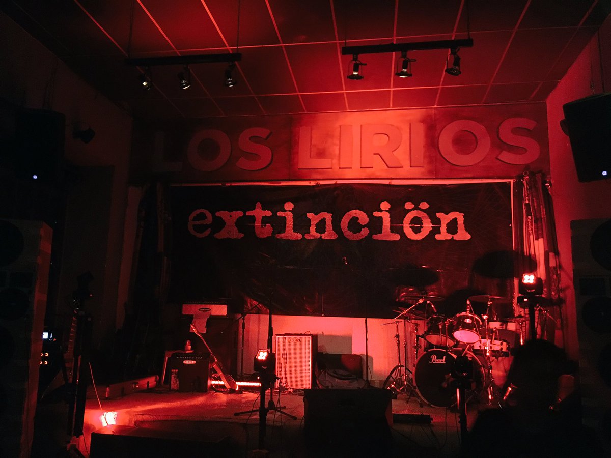 Lista para la despedida de <a href="/barloslirios/">Los Lirios</a> y para EXTINCION 🤘🏻
