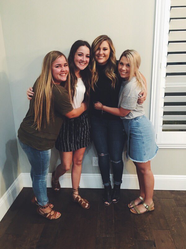cass_wengert's tweet photo. Shower number 1 ✔️ Thank you to everyone who made my night so special! Our apartment will be the cutest on the block https://t.co/MdiVLWsqLu