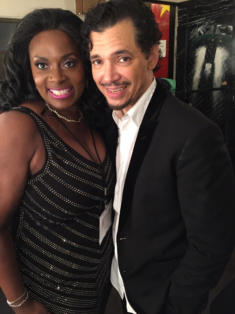 elysegroup7's tweet photo. Thank you El Debarge for your support and lending a hand 4 Mathew Dickey ElyseGroup7... #helping #steppingtogether # https://t.co/fNRomTmEfg