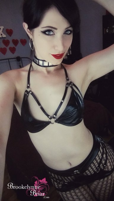 I'm on #MyFreeCams: https://t.co/yFYP9CQEUk Let's get a little wild and crazy ;) https://t.co/Uir5fs<a href="/tag/myfreecams"class="tags">#MyFreeCams</a>