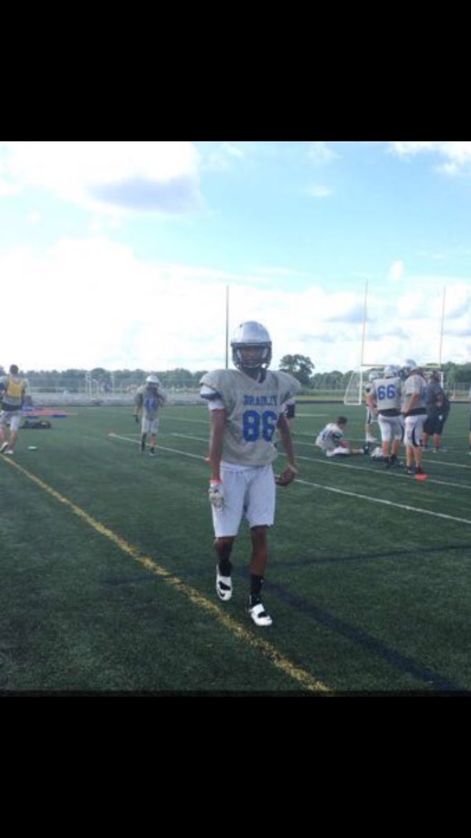 b_punctuation's tweet image. exclamation point lookin foo