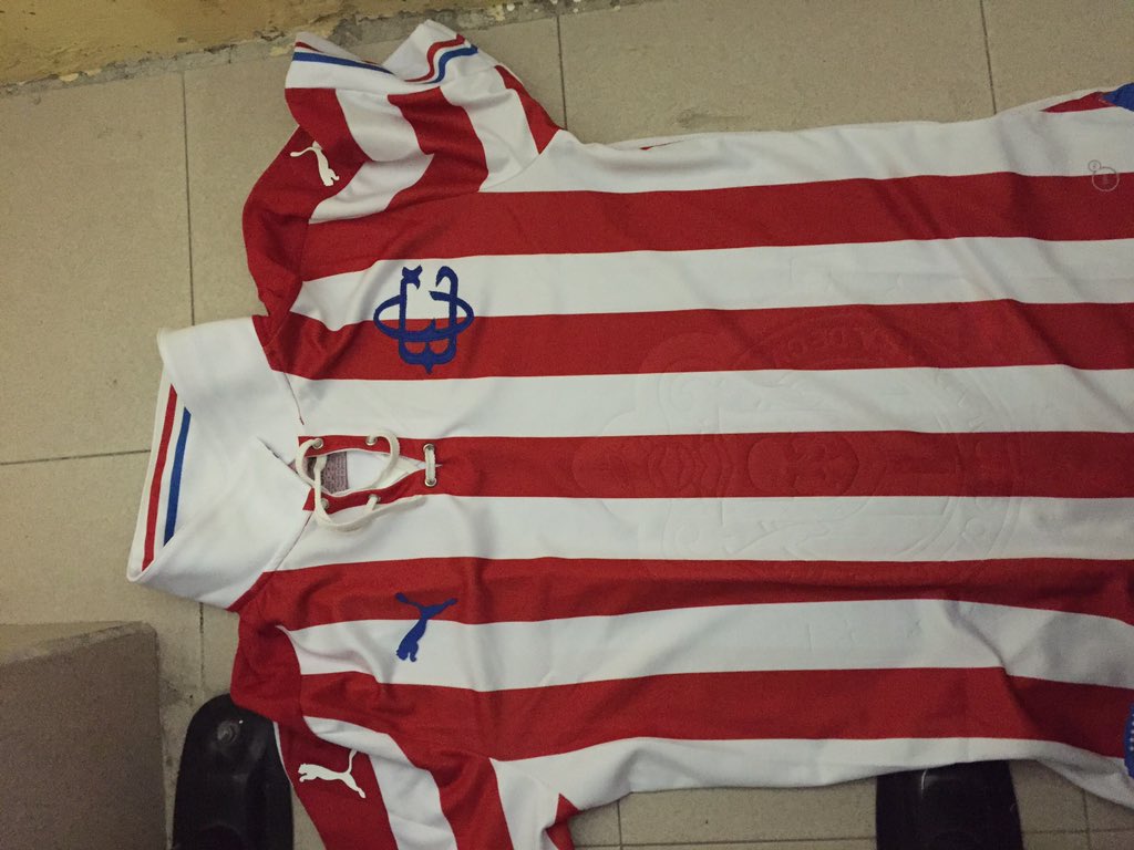 JLHB33's tweet image. Quedo claro que tradición y playera pesa mas, Ahí se las dejo a nuestros amigos del @ClubAmerica y con su Sambu!!!!