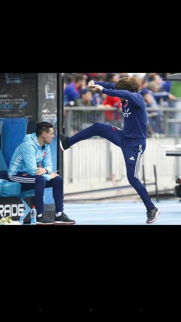 RefrigPowerade's tweet image. Amigos que pasan la caña bebiendome. Por culpa de cachasiete mañana no habrá suministro . Cc @Acisternas y holding