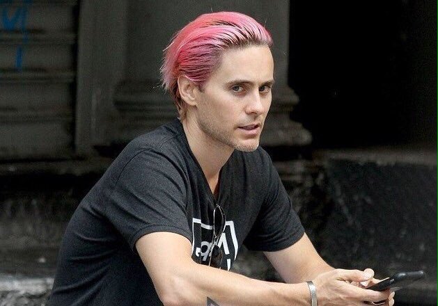 jaredspuddin's tweet image. jared leto is my baby daddy