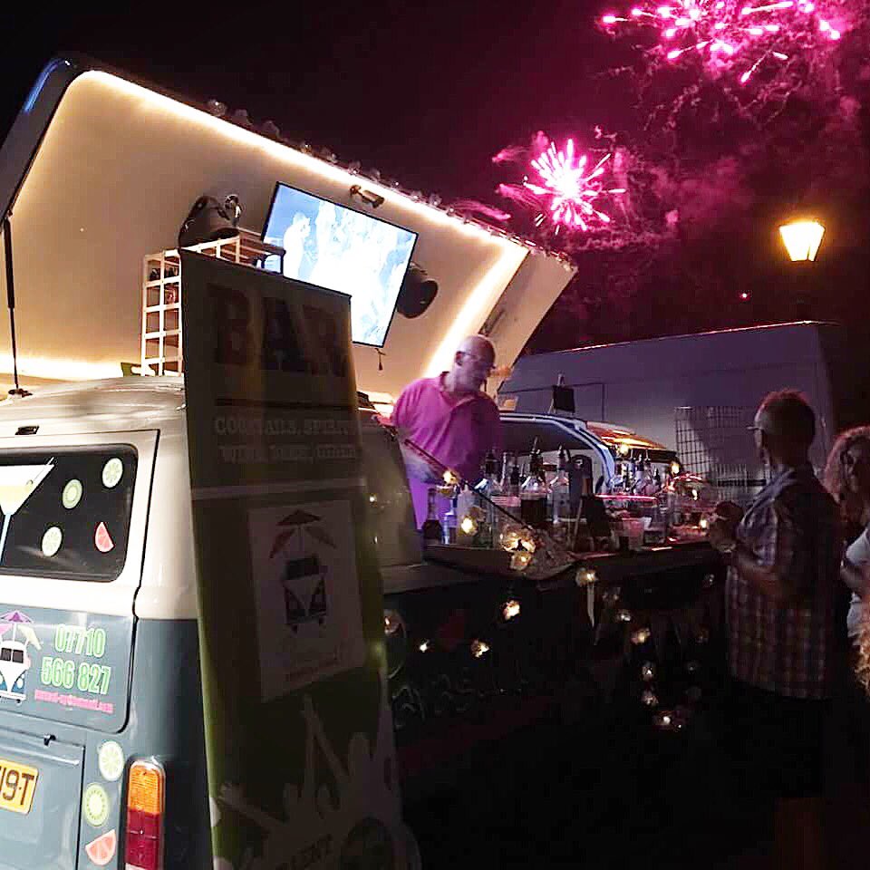 So much fun <a href="/HerneBayFest/">Herne Bay Festival</a> <a href="/BayClockTower/">Herne Bay ClockTower</a> #fireworks #cocktails <a href="/ilovehernebay/">I Love Herne Bay</a> <a href="/visithernebay/">Visit Herne Bay</a> <a href="/baypromoteam/">BayPromoTeam</a> #summer