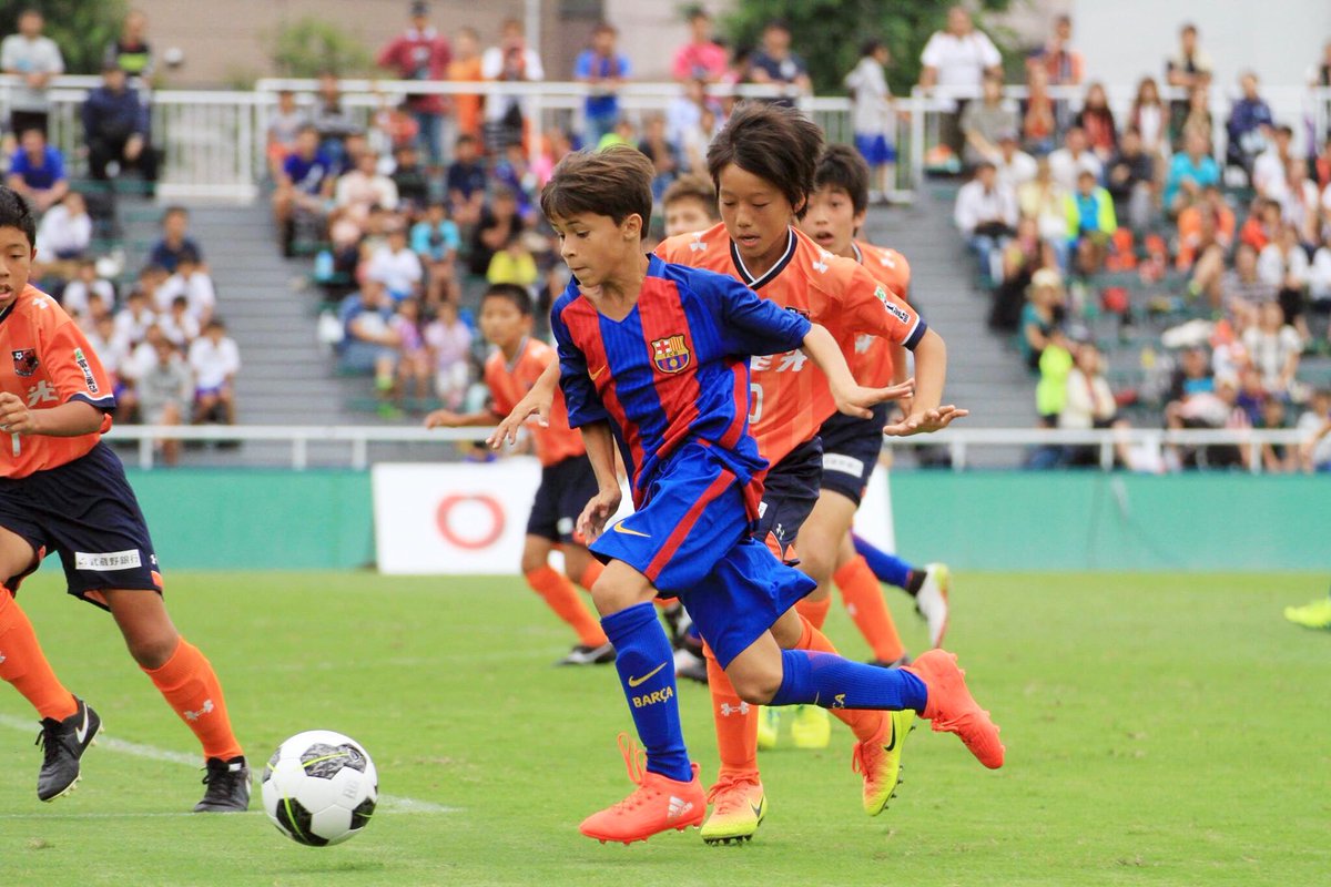 ジュニアサッカーワールドチャレンジ U 12ジュニアサッカーワールドチャレンジ16は Fcバルセロナの王座奪還で幕を閉じました Felicitats Campions Jswc16 Fcbmasia T Co Xi5etni0mi Twitter