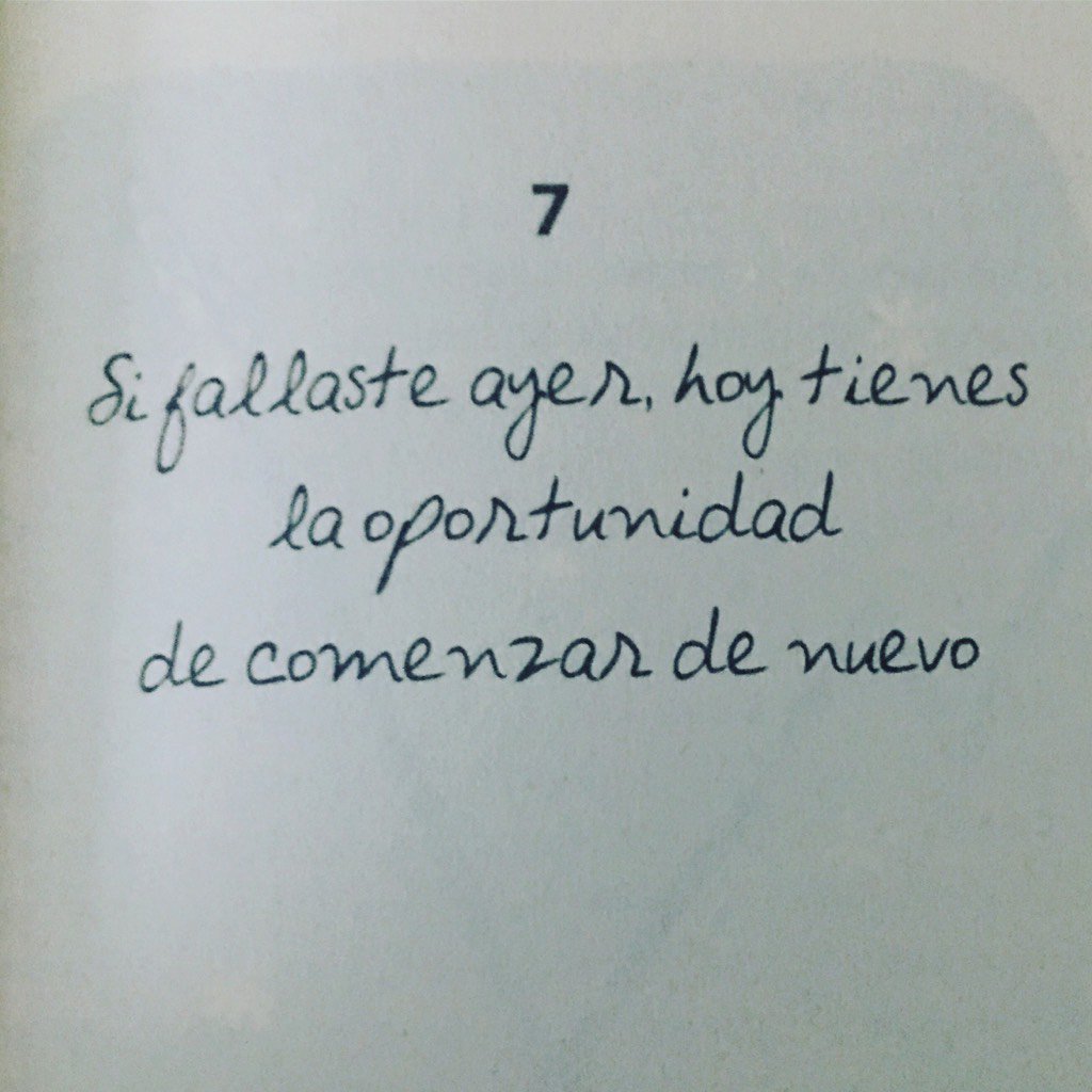 josefajram's tweet photo. Día 7: Aprende de los errores #ElPequeñoLibroDeLaSuperaciónPersonal https://t.co/bDKcpRaBEH