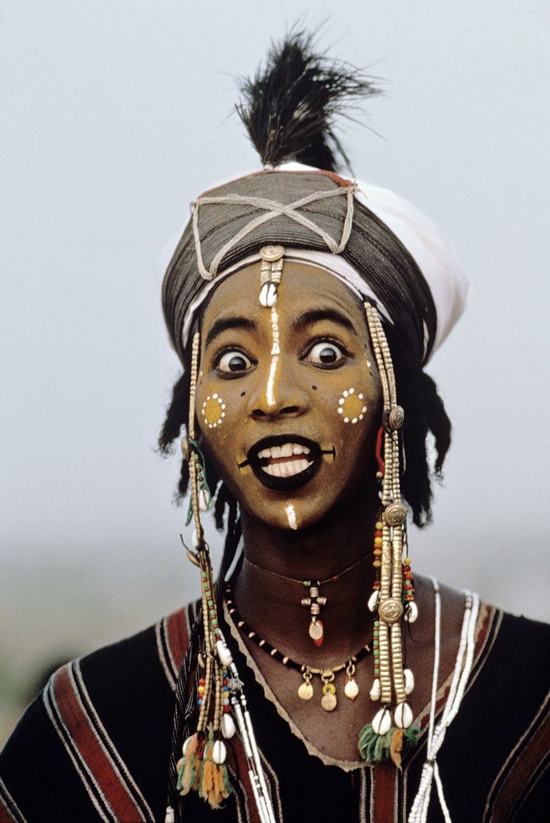 KHCadenas's tweet photo. Eloquence of the Eye — Steve McCurry https://t.co/ehBSj00k79