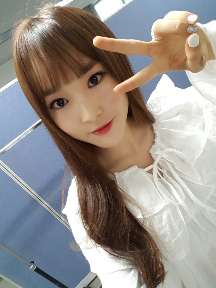 Cq7Xpy9UMAAhdfk.jpg:large