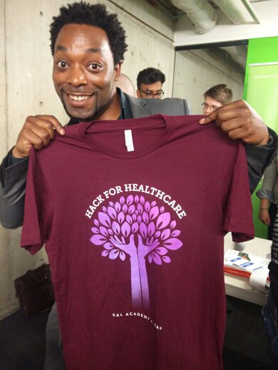 michaelbmaine's tweet photo. Thanks @vivavania and @KalAcademy for having me today at #HackForHealthcare! And for my new shirt. https://t.co/VZPTBK3BnS