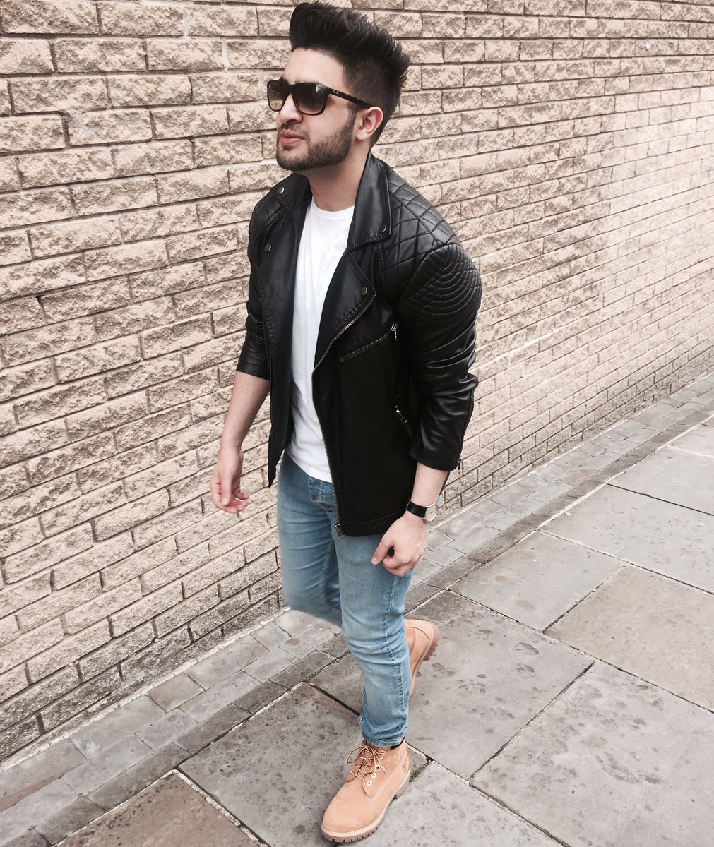 It's up! Check out <a href="/BriefdUK/">Briefd</a> and <a href="/SecretScentBox/">Secret Scent Box</a> in my latest blog post on zo20.net #mensfashion