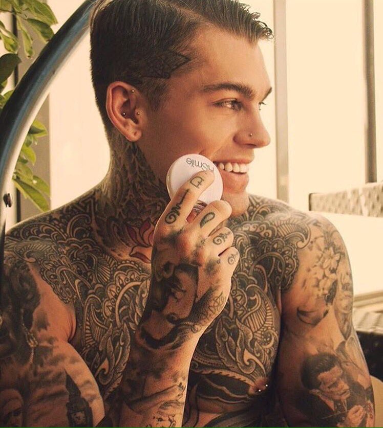 rpghisl_'s tweet photo. Stephen James
Nathan Lindermann
20 ans
@chercherpg 
Hétéro https://t.co/p03wt5N5Ko