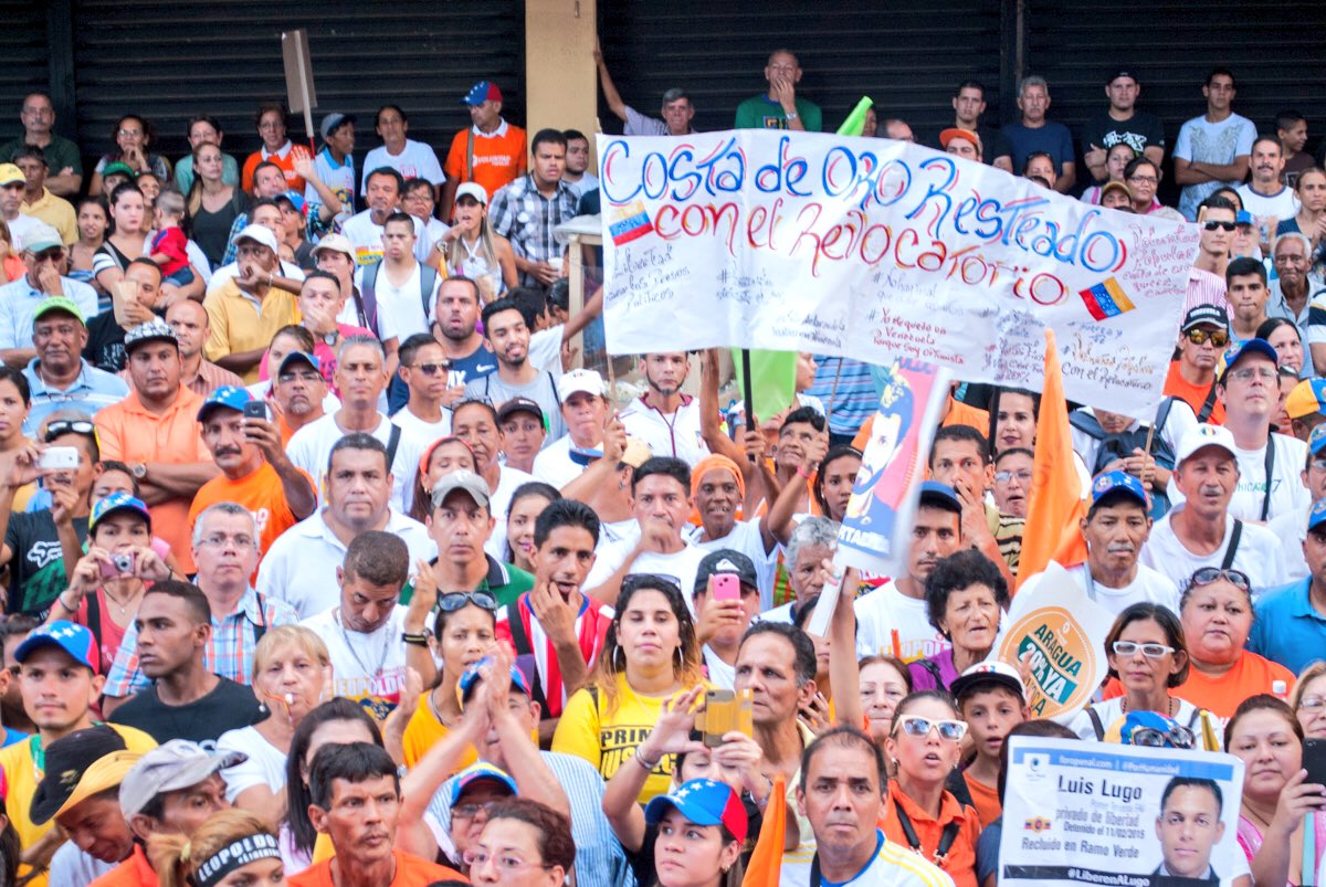 liliantintori's tweet image. Todos los venezolanos nos estamos movilizando para la gran toma pacífica de Caracas. El #1Sept será histórico.