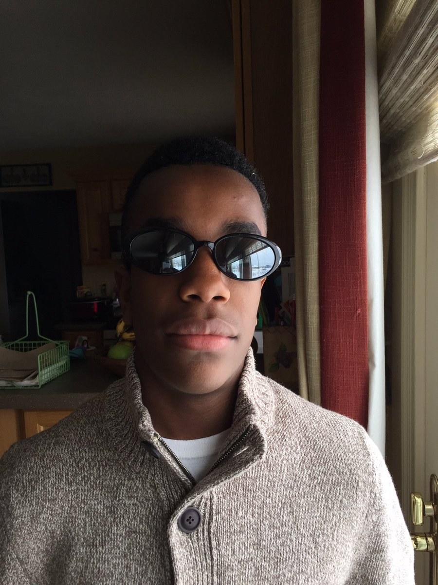 MarvWilliamsJr's tweet photo. Happy birthday to the young homie🙏🏾😂@micahlt21_h https://t.co/koMWbRfisF