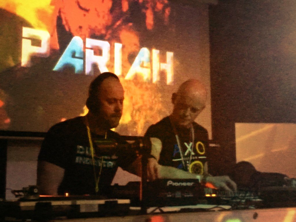 Tonight we're hitting #planetv #walsallmusicfestival set time; 3-4am <a href="/philpariah/">Phil Jones</a>