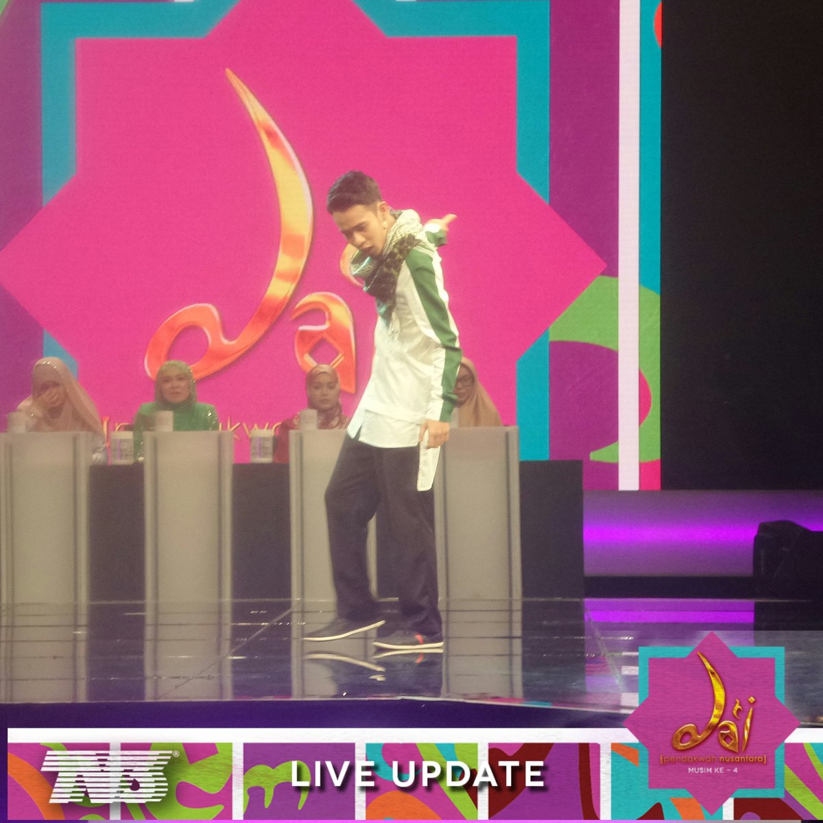 tv3malaysia's tweet photo. Dalam menziarahi pesakit, 
adakalanya kita lupa akan adab 
adab yang perlu diikut sehingga 
niat yang baik#DaiTV3 https://t.co/D1ZCMHyZPx