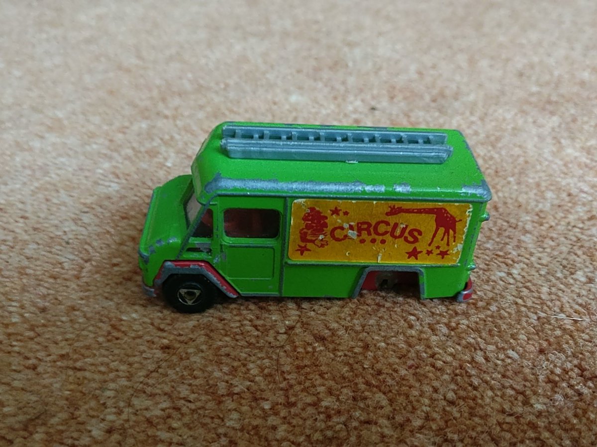 tinybanter's tweet image. "Oh no poor bus has lost a wheel need a tow truck to reach it."