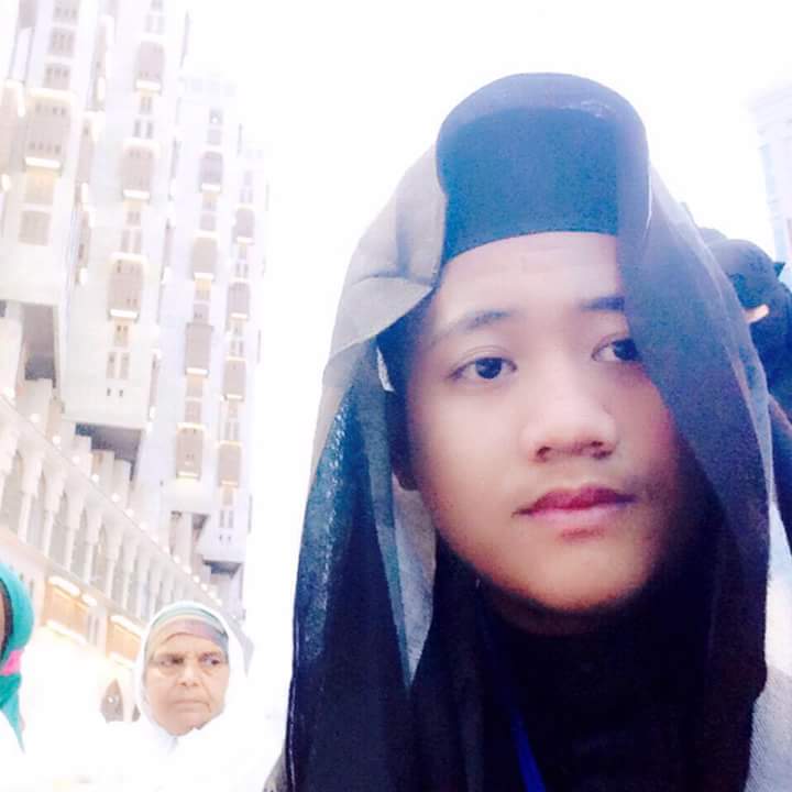 anwarida93's tweet photo. #aliffsyukriterlajaklaris
#meccah
#rindu https://t.co/DdWwdbPhU3