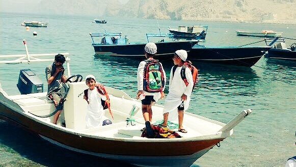 ONN_1's tweet photo. صورة • طلاب قرية #كمزار البحرية بولاية #خصب خلال تنقلهم إلى المدرسة لبدء عامهم الدراسي الجديد • يوسف الشحي https://t.co/CExJ14SGkN