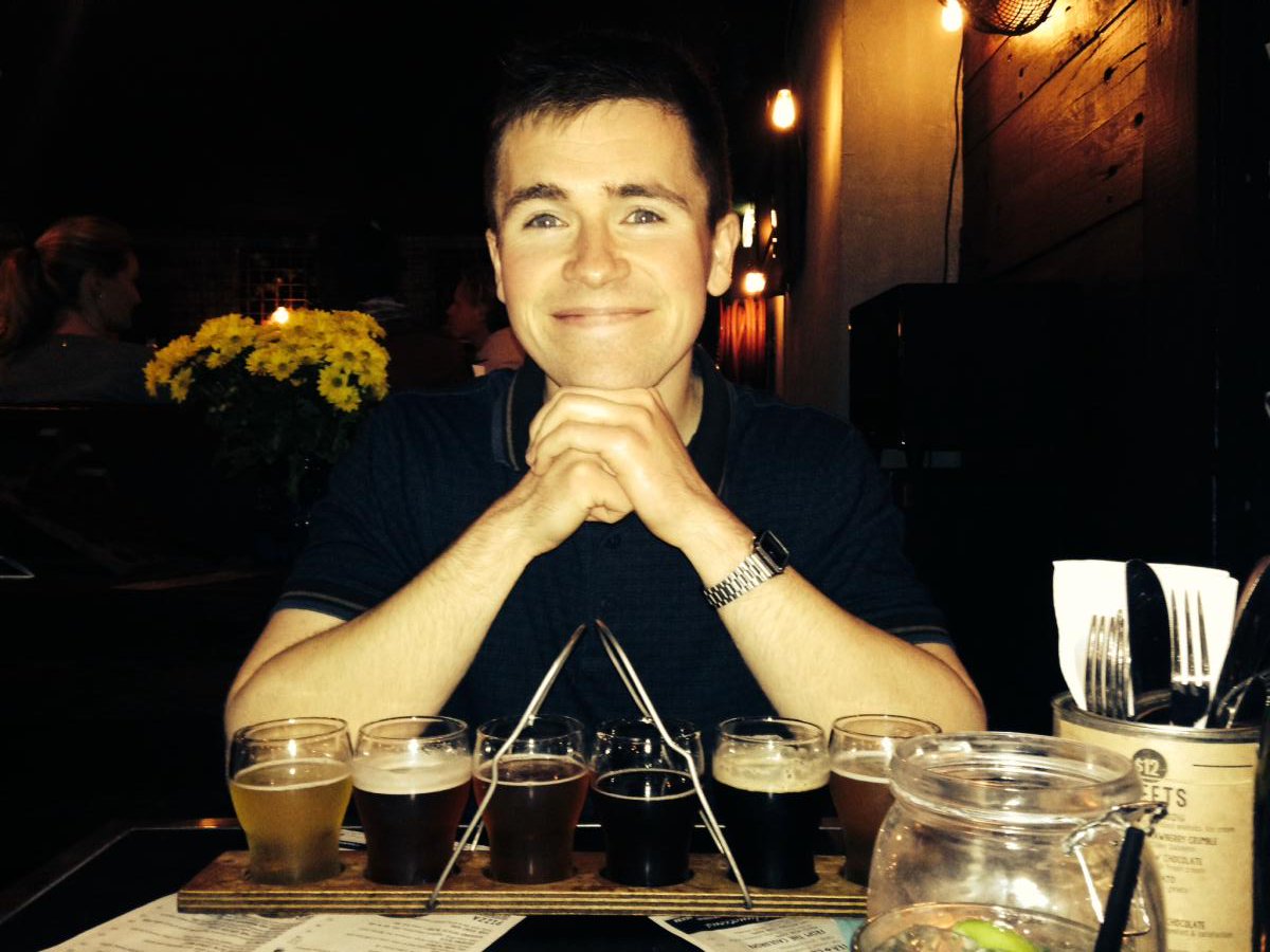 pintsofview2015's tweet photo. Selection from @themonkbeer six for six last night; @LastDropBrewery dark lager superbly smooth  #beer #fremantle https://t.co/AOBzSB19La