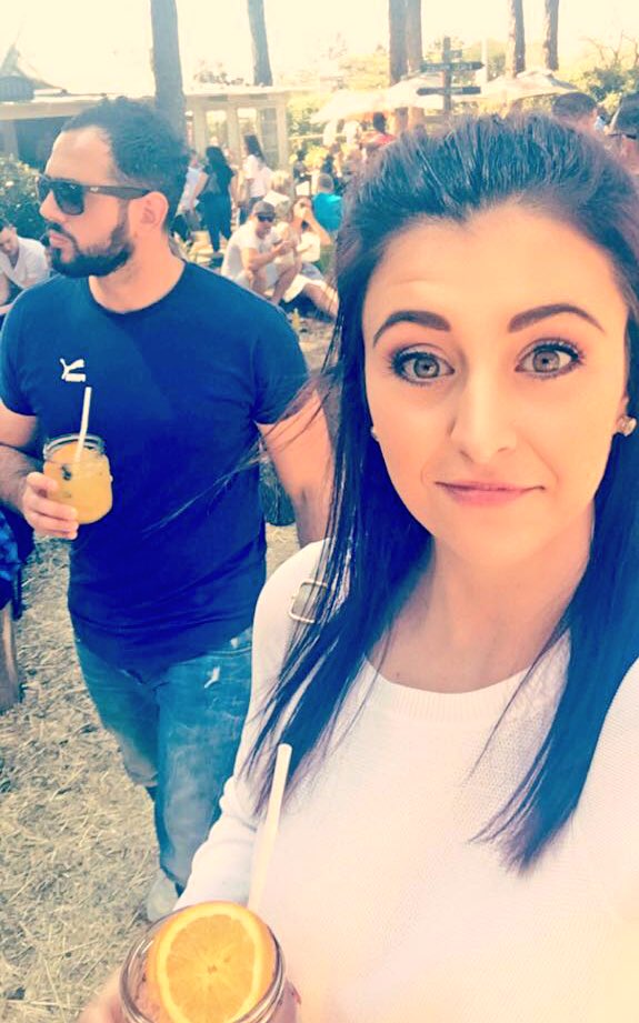 GysssaGys's tweet photo. Sunday strolls @4waysfarmarket with this 1 @anel_linde &amp; #sumthingfresh #teamfresh https://t.co/a3xvd8zAGQ