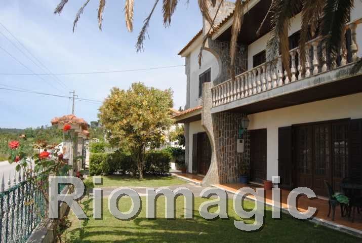 HeyProperty's tweet image. For Sale - House: Silver Coast, Rio Maior. hey-portugal-property-1.globimmo.net/en/detail/57c0…