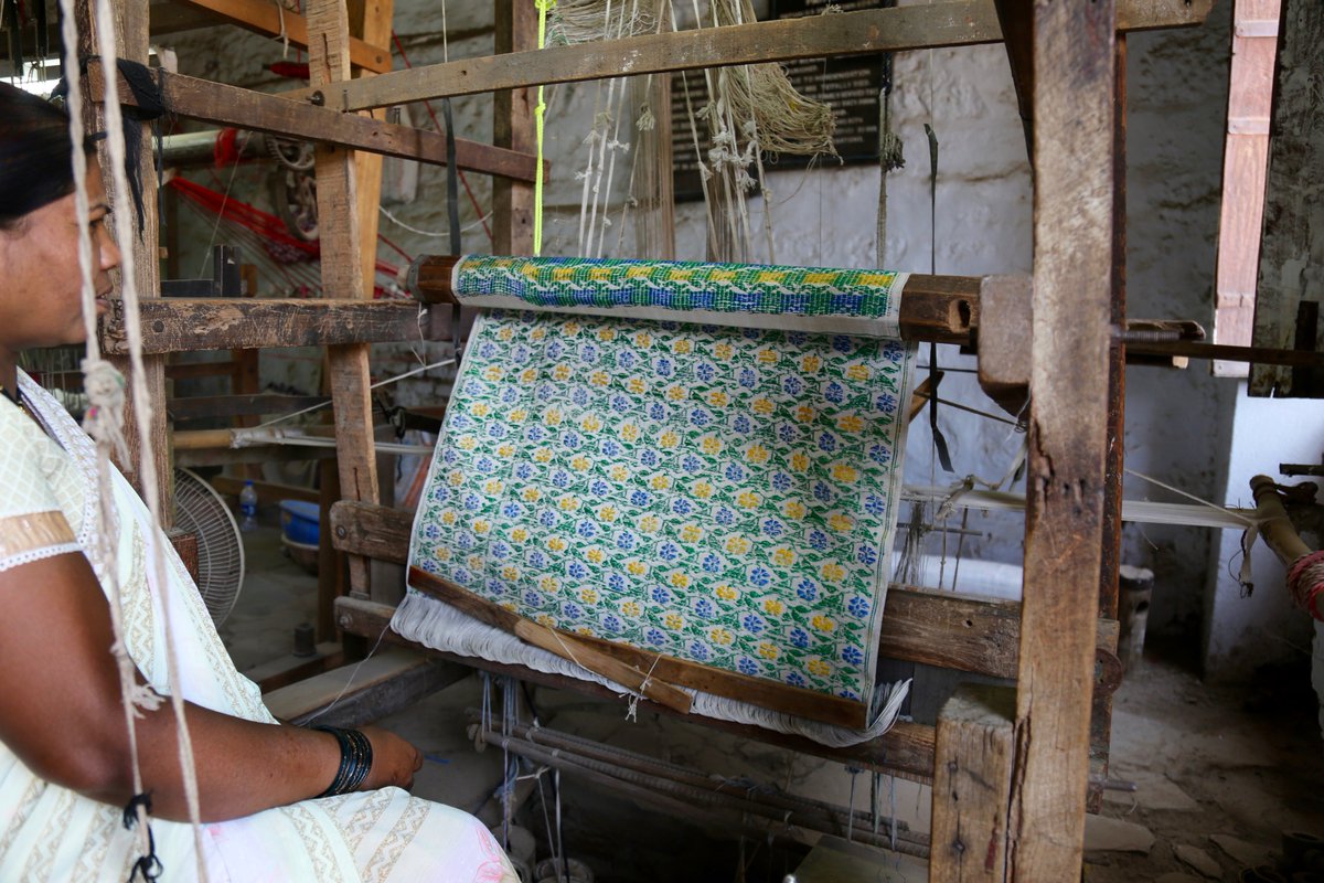 himroo_fabrics tweet media