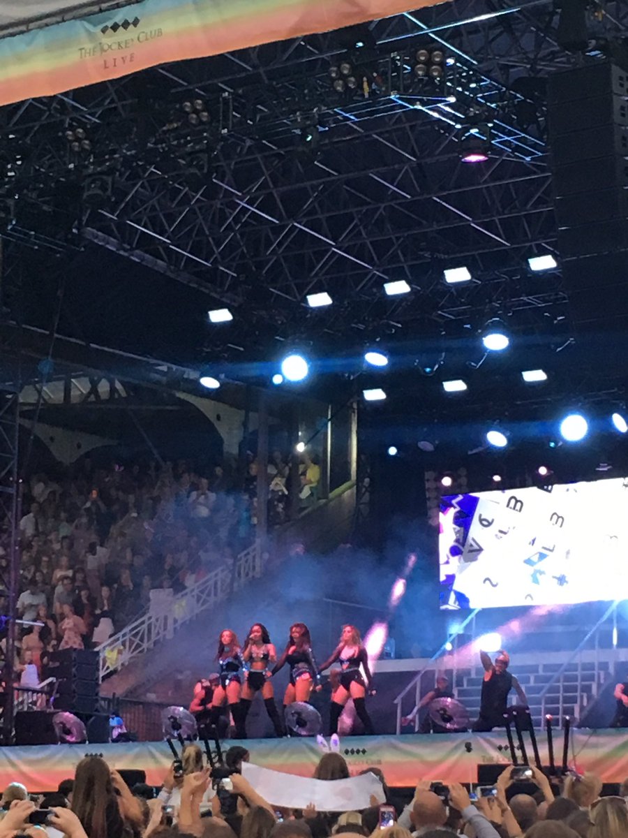miss_h6_'s tweet photo. @LittleMix were absolutely amazing @NewmarketRace #wanttoseethemagain #love #girlpower https://t.co/CLUx3BMPNU