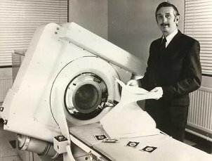 Tal día como hoy nació Godfrey N. Hounsfield, científico británico, inventor del ‘scanner’ y Nobel 1979 de Medicina