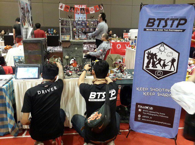 JakToysFair's tweet photo. Yang gemar toyphotography, bisa gabung di grup BTSTP #BOTT16 https://t.co/v7ISlO5JDK