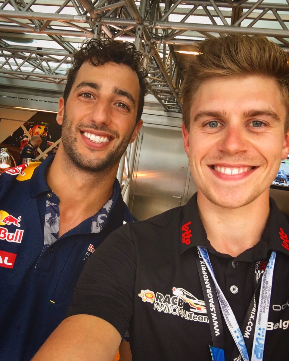 sam_dejonghe's tweet photo. Selfie with the biggest smile on F1 grid, @danielricciardo ! 👍🏼 in the race mate. @playsports #BelgianGP #MrColgate https://t.co/Ukm7Ja4scw