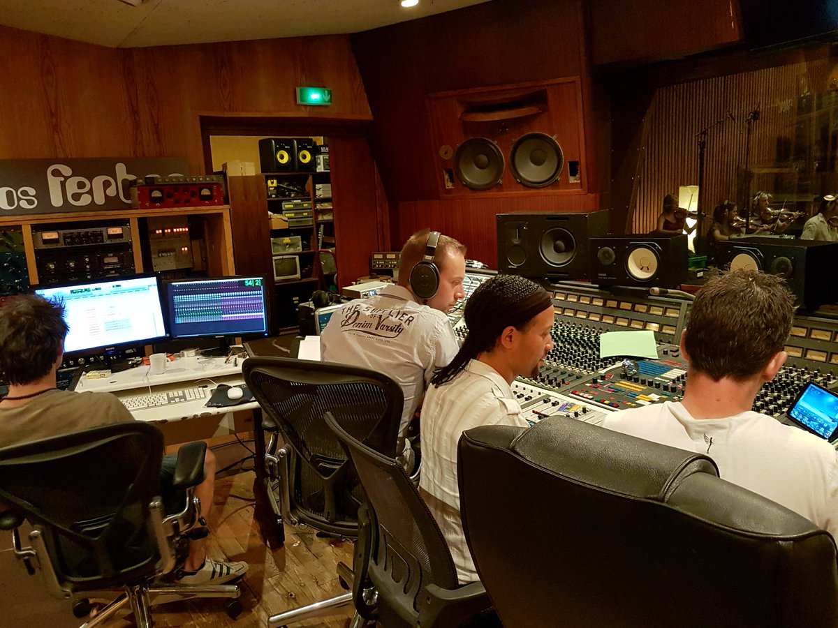 AlanNaudin's tweet photo. The Scoring Orchestra is back ! Intense day of recording at Studio Ferber with FlybyNo and Alexandre Tanguy https://t.co/EniKU1SJCo