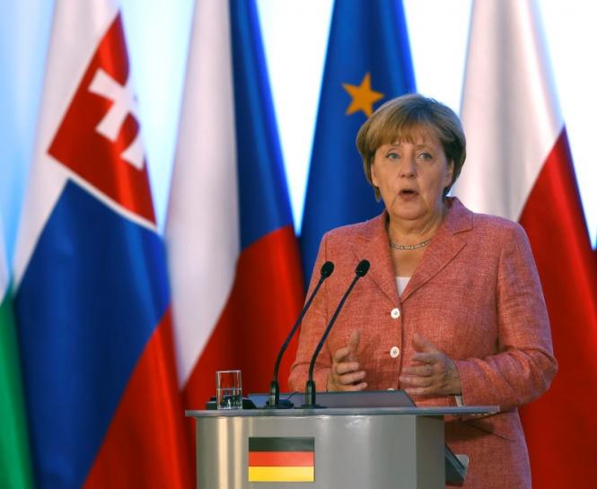 Reuters's tweet photo. Half of Germans against Merkel serving fourth term: poll https://t.co/uLKqzWlqaN https://t.co/wm7sDvABeS