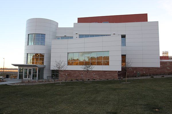 يعد الكلادينج صيحه في عالم البناء الحديث من ناحية التشكيل الهندسي وسرعه الإنجاز والتكلفة. #تامبكو #كلادينج #Tampco