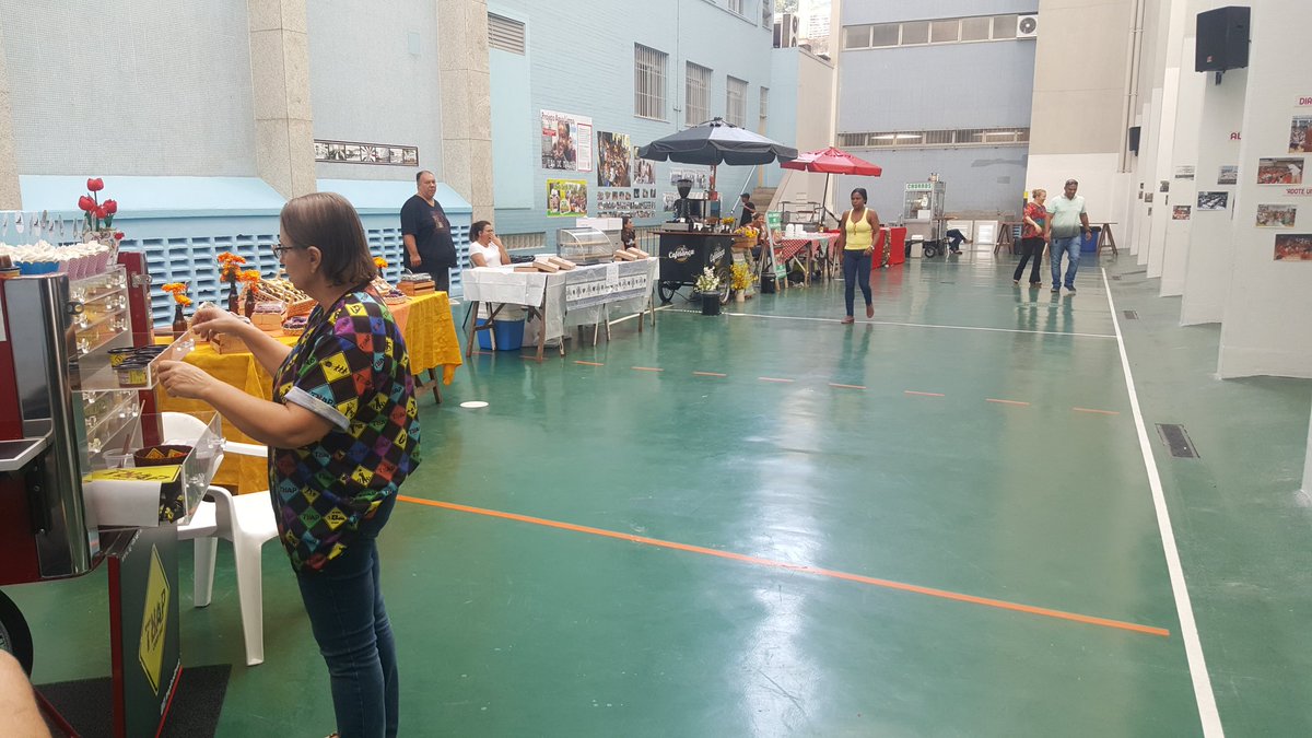 MedioCSALEBLON's tweet photo. CSA de portas abertas na celebração dos 70 anos!!! https://t.co/ZlROw48ikV